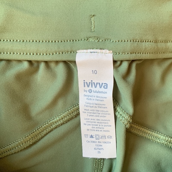 Ivivva Girls Shorts - Picture 3 of 3
